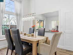 300 Bonaire Ct, Danville CA 94506