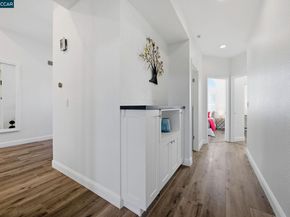 300 Bonaire Ct, Danville CA 94506