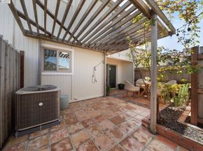 427 Chalda Wy., Moraga CA 94556