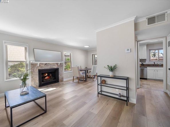 427 Chalda Wy., Moraga CA 94556