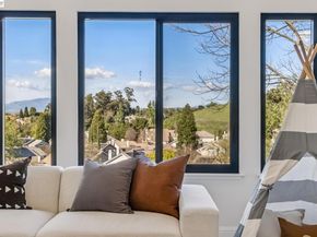 1039 Hopkins Way, Pleasanton CA 94566