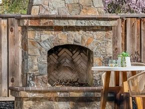 1039 Hopkins Way, Pleasanton CA 94566