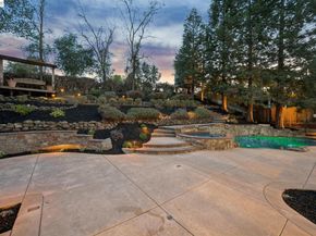 1039 Hopkins Way, Pleasanton CA 94566