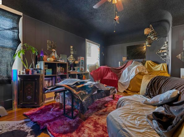 553 34Th St, Oakland CA 94609