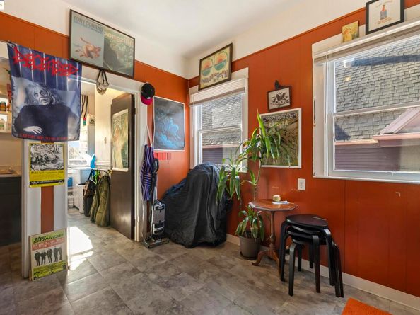 553 34Th St, Oakland CA 94609