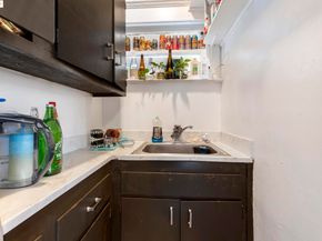 553 34Th St, Oakland CA 94609