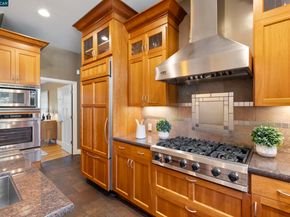 350 Pine Creek Rd, Walnut Creek CA 94598