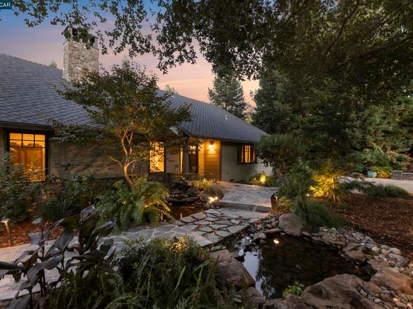 350 Pine Creek Rd, Walnut Creek CA 94598