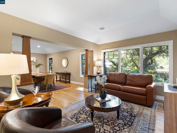 350 Pine Creek Rd, Walnut Creek CA 94598