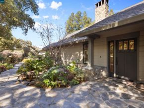 350 Pine Creek Rd, Walnut Creek CA 94598