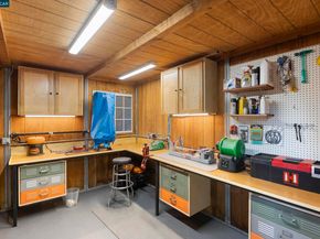 350 Pine Creek Rd, Walnut Creek CA 94598