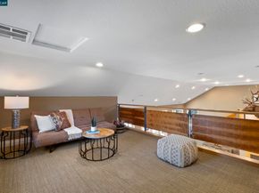 350 Pine Creek Rd, Walnut Creek CA 94598