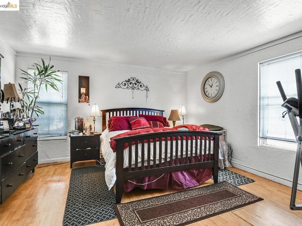 2550 Pleasant St, Oakland CA 94602