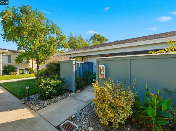2425 Pine Knoll Dr 1, Walnut Creek CA 94595