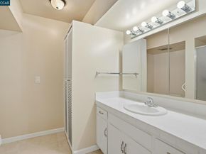 2425 Pine Knoll Dr 1, Walnut Creek CA 94595