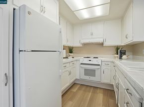 2425 Pine Knoll Dr 1, Walnut Creek CA 94595