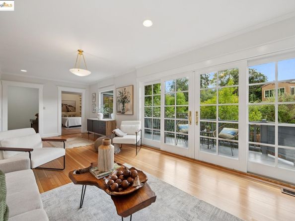 1296 Monterey AVE, Berkeley CA 94707