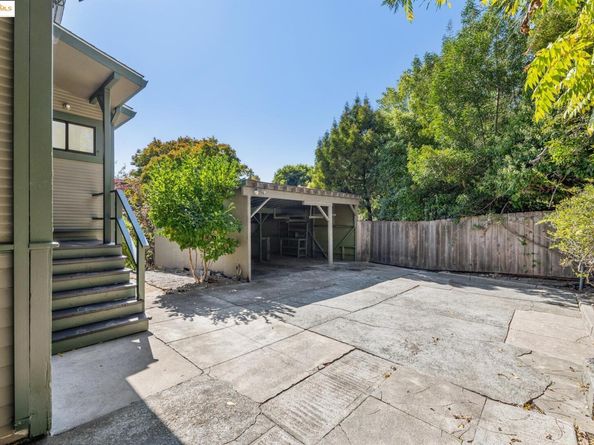 1296 Monterey AVE, Berkeley CA 94707