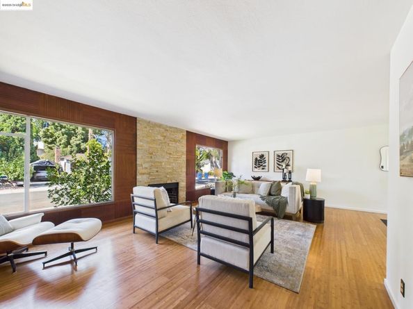 1162 136Th Ave, San Leandro CA 94578