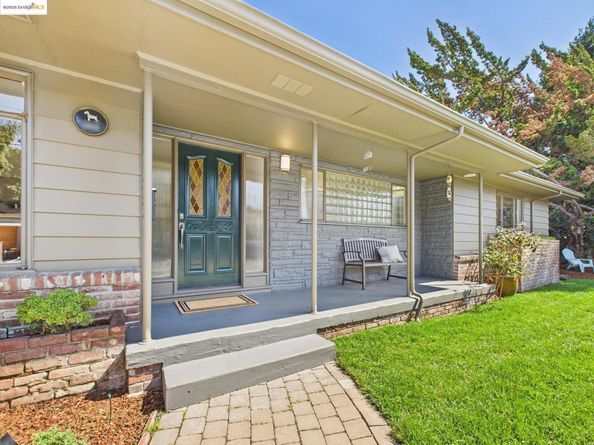 1162 136Th Ave, San Leandro CA 94578