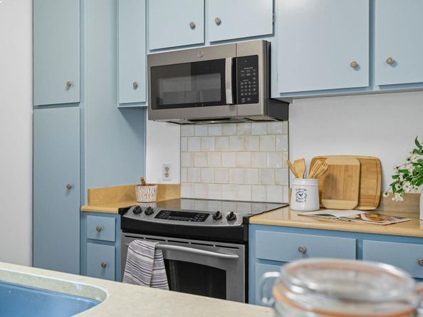 2101 Shoreline Dr 233, Alameda CA 94501