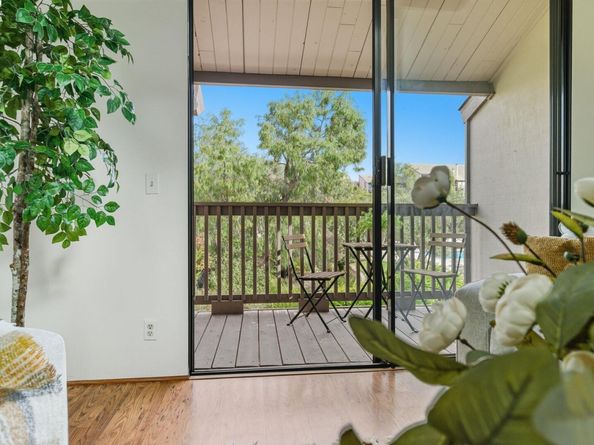 2101 Shoreline Dr 233, Alameda CA 94501