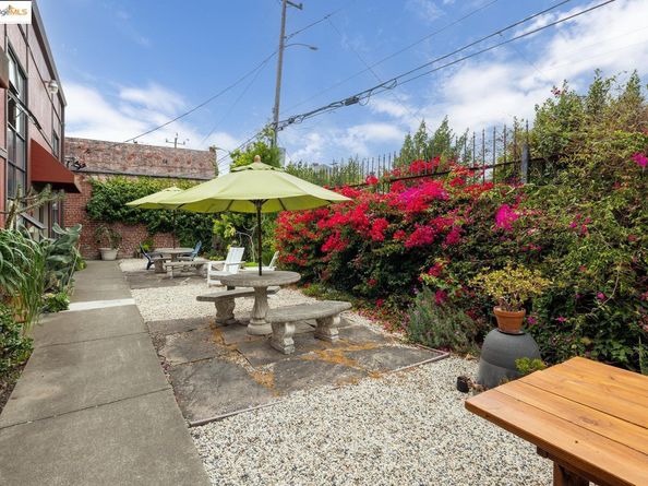 730 29th Street 107, Oakland CA 94609