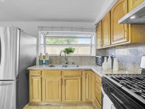 2072 Everglade St, Hayward CA 94545