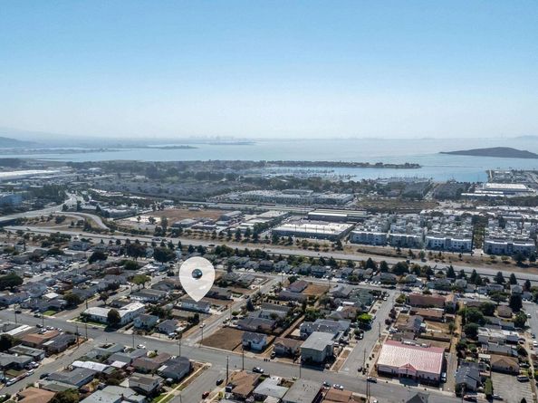 628 S 17Th St, Richmond CA 94804