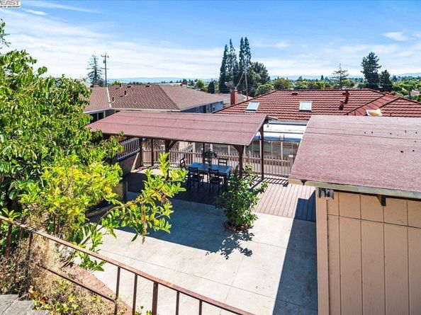 1876 Benedict Dr, San Leandro CA 94577