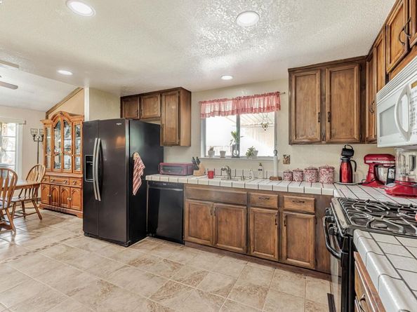 577 Rachelle St, Livermore CA 94550