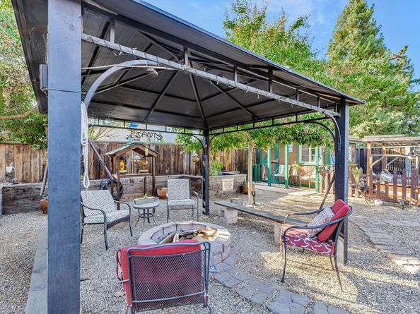 577 Rachelle St, Livermore CA 94550