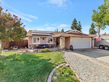 577 Rachelle St