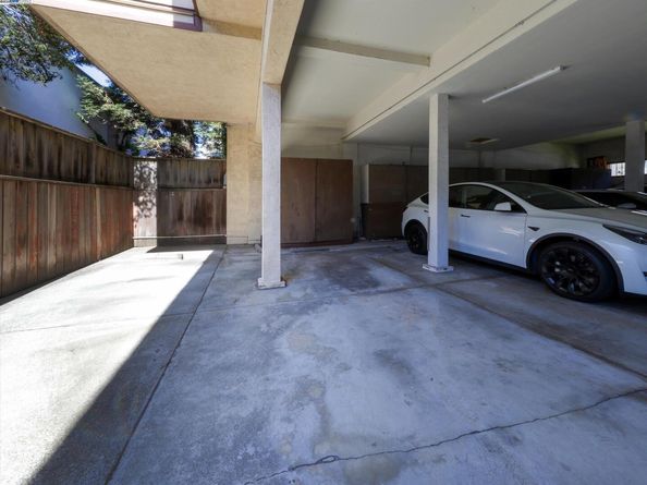 44 Lodato Ave Apt 212, San Mateo CA 94403