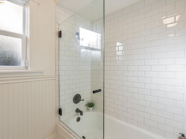 1920 5Th Ave, Oakland CA 94606