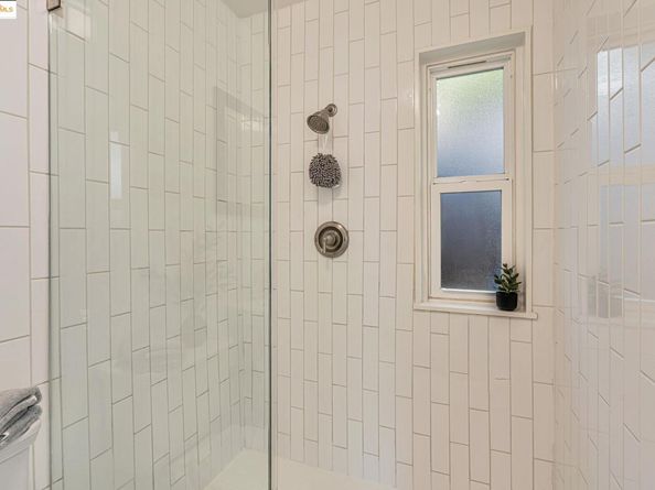 1920 5Th Ave, Oakland CA 94606