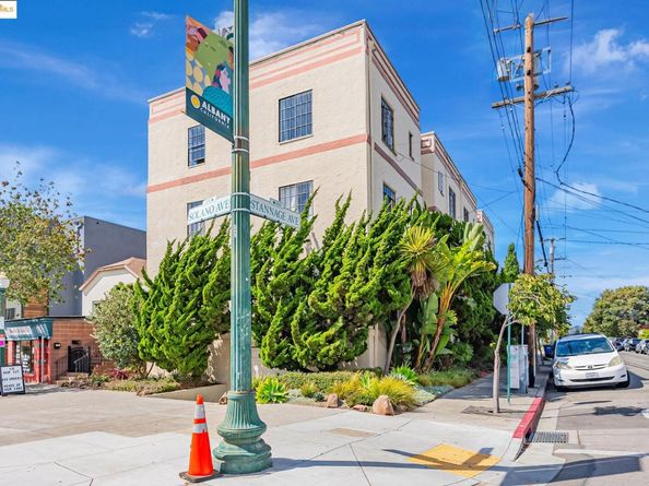 848 Stannage Ave 11, Albany CA 94706