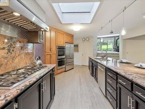 391 Oak Ln, Pleasanton CA 94566