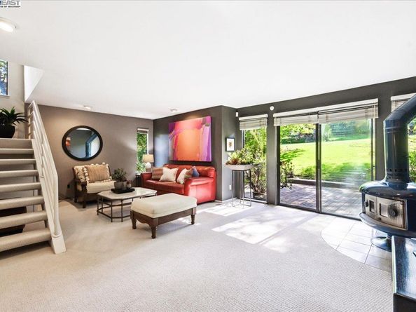 391 Oak Ln, Pleasanton CA 94566