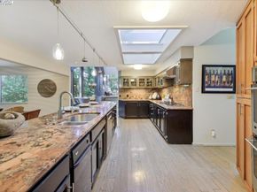 391 Oak Ln, Pleasanton CA 94566