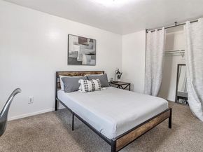 1416 12th St, Oakland CA 94607