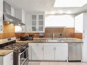 1416 12th St, Oakland CA 94607