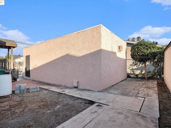 333 Winton Ave, Hayward CA 94544