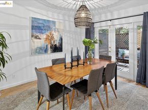 97 Clarewood Ln, Oakland CA 94618