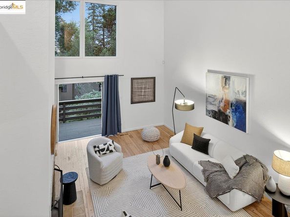 97 Clarewood Ln, Oakland CA 94618