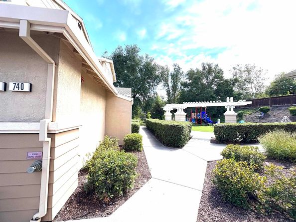 740 Sutter Creek Ln, San Ramon CA 94583