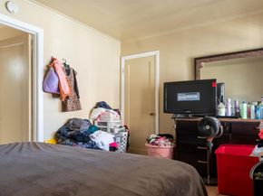 9318 Olive St, Oakland CA 94603