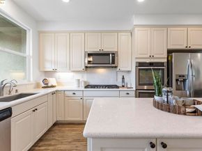 7129 Calistoga Ln, Dublin CA 94568