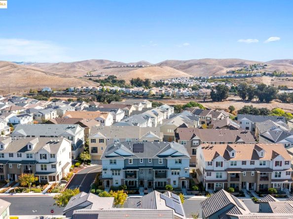 7129 Calistoga Ln, Dublin CA 94568