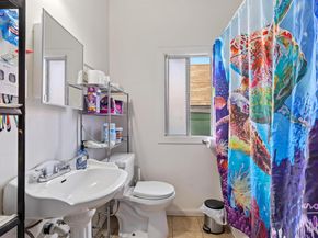 845 Isabella Street, Oakland CA 94607